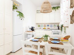 Citrus Garden House