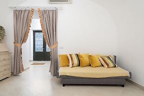 Citrus Garden House