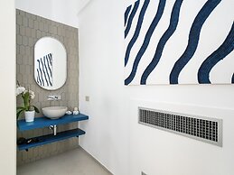 Blue Sky Luxury Palace