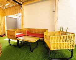 LUXURY APARTMENTS & HOMES