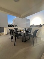 Salt & Stone-apartment with private pool