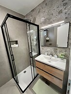 Salt & Stone-apartment with private pool
