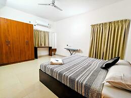 Crescent Stays Madhapur