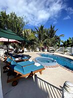 Eco Friendly Secluded Oceanview Pool Near Key West