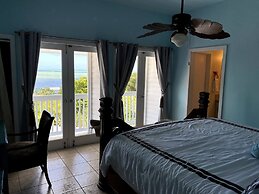 Eco Friendly Secluded Oceanview Pool Near Key West