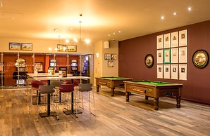 3 Bed Cabin - Sleeps 6 - Wifi, Free Parking, Pets