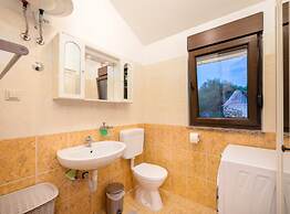 Villa Mima Pool Retreat
