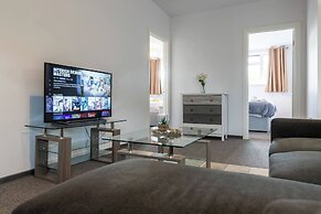 The Elderns Spacious 2BR Netflix Parkingshops