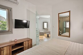 Aloft Suites Mykonos Island