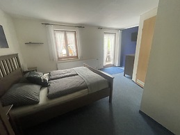 Nagelfluhhaus Hirsch