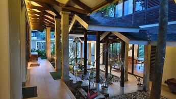 Cascade Villa by Z Vacations