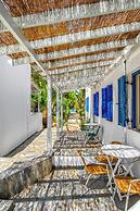 Coralli Seaside Resort