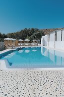 Coralli Seaside Resort