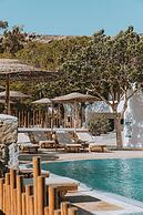 Coralli Seaside Resort