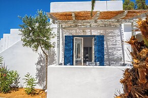 Coralli Seaside Resort