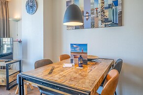 2 Person Apartment With Island View