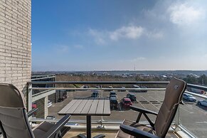 2 Person Apartment With Island View