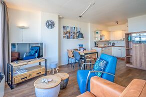 2 Person Apartment With Island View