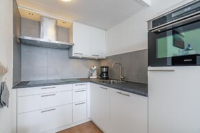 2 Person Apartment With Island View