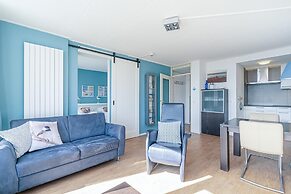 2 Person Apartment With Island View