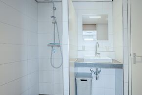 2 Person Apartment With Island View