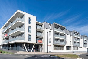 Quality Suites Rochefort
