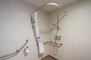 Quality Suites Lyon L'Isle-d'Abeau