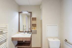 Quality Suites Lyon L'Isle-d'Abeau