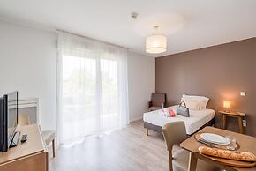 Quality Suites Lyon L'Isle-d'Abeau