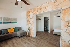 Guana Beach Inn