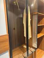 Apartment 5