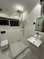 Apartment 5