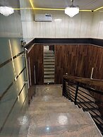 Apartment 5