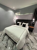 Apartment 5