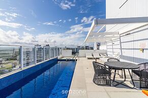 Apts in Building w/ Pool 120 m From the Beach - LTT