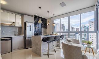 Apts in Building w/ Pool 120 m From the Beach - LTT