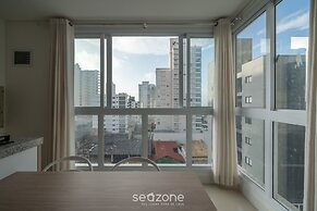 Apts in Building w/ Pool 120 m From the Beach - LTT
