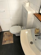 Appartement mit Dachterrasse, Monkebude