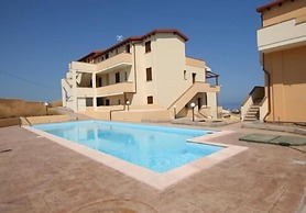 Air-conditioned, in Residence, With Pool and Patio