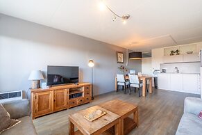 Comfortable 4-person Apartment With Terrace and View