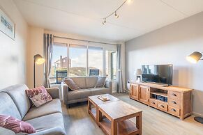 Comfortable 4-person Apartment With Terrace and View