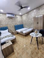 Hotel Neelam Palace