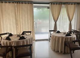 Hotel Opal Edge