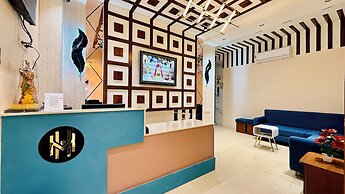Hotel Mantri Ji