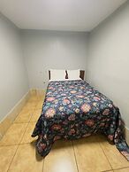 Parklane Motel