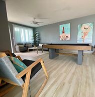 Blue Pearl-4 D'Luxe Beach Retreat