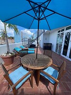 Blue Pearl-4 D'Luxe Beach Retreat