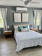 Blue Pearl-4 D'Luxe Beach Retreat