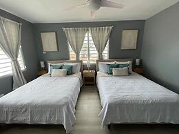 Blue Pearl-4 D'Luxe Beach Retreat