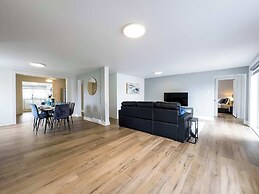 Pet Friendly Home Near Lock 32 & Beach Park